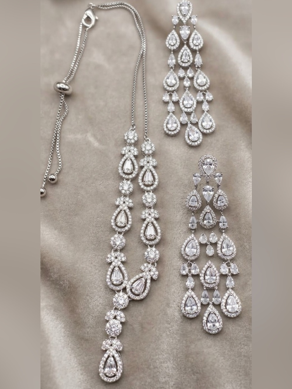 Elegant Bridal Evening CZ Jewelry Set Necklace Dangle Earrings